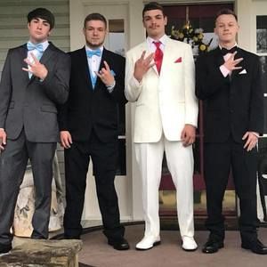 Meet your Posher, Gavin